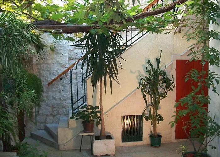 Apartman And Ivica Trogir
