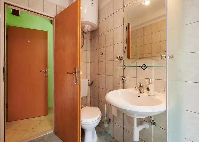 Apartman And Ivica *