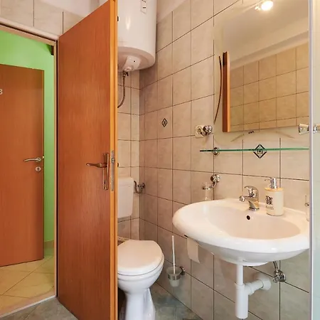 Apartman And Ivica *